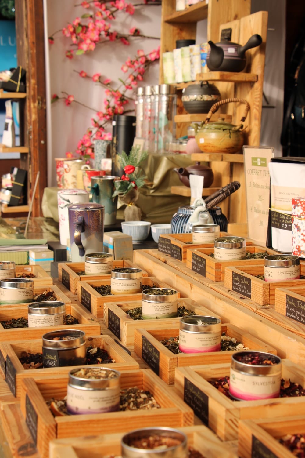 boutique-the-montreux-ochaya.jpg boutique-the-montreux-ochaya.jpg